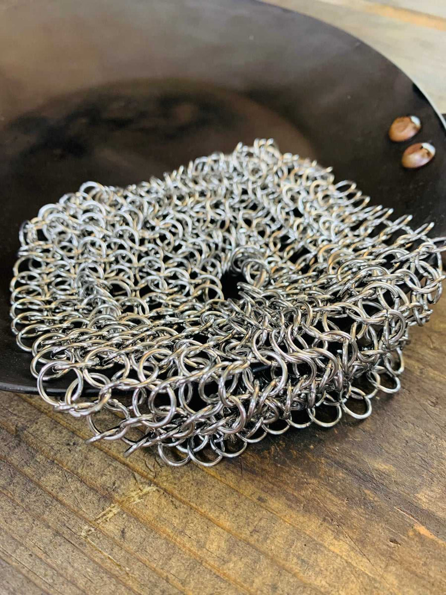 Chainmail Cast Iron Skillet Scrubber 
