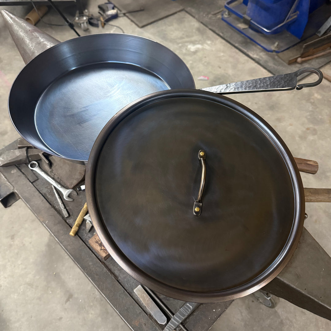12" Carbon Steel Pan with Lid