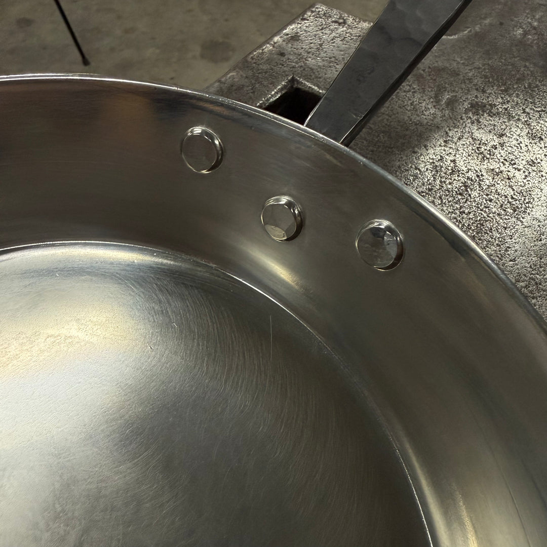 10 Inch Signature Series Copper Pan