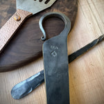Load image into Gallery viewer, Farm House Skillet
